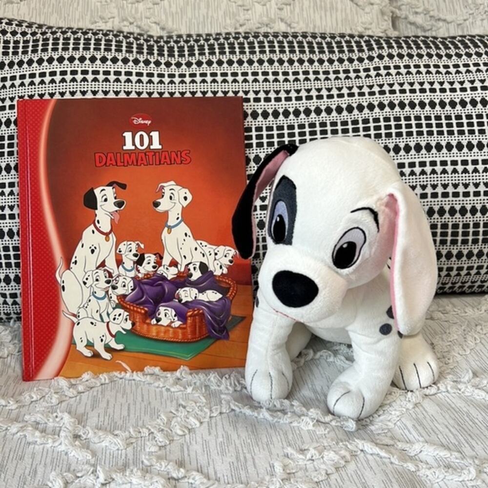 Kohl’s‎ Cares Disney 101 Dalmatians Patch 10" Plush Puppy Dog Plush and Book